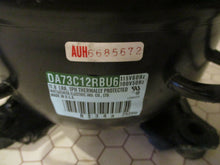Load image into Gallery viewer, Compresor usado 1/4 GAS MOD. DA73C12RBU6