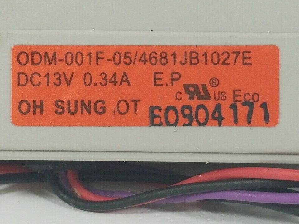 Abanico usado MOD. ODM-001F-05/4681JB1027E-13V